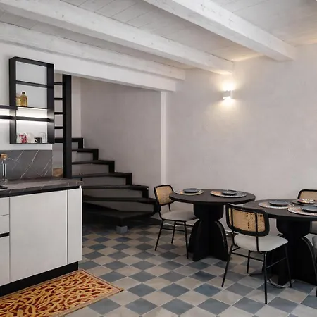 Casa Zora 3* 卡尔塔吉罗